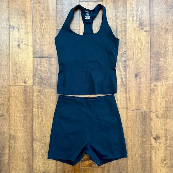 Carbon 38 women's black racer back tank biker shorts workout set